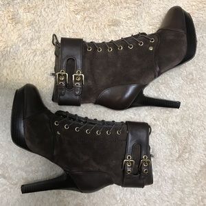 🌟Jessica Simpson Brown Suede Heel Boots🌟